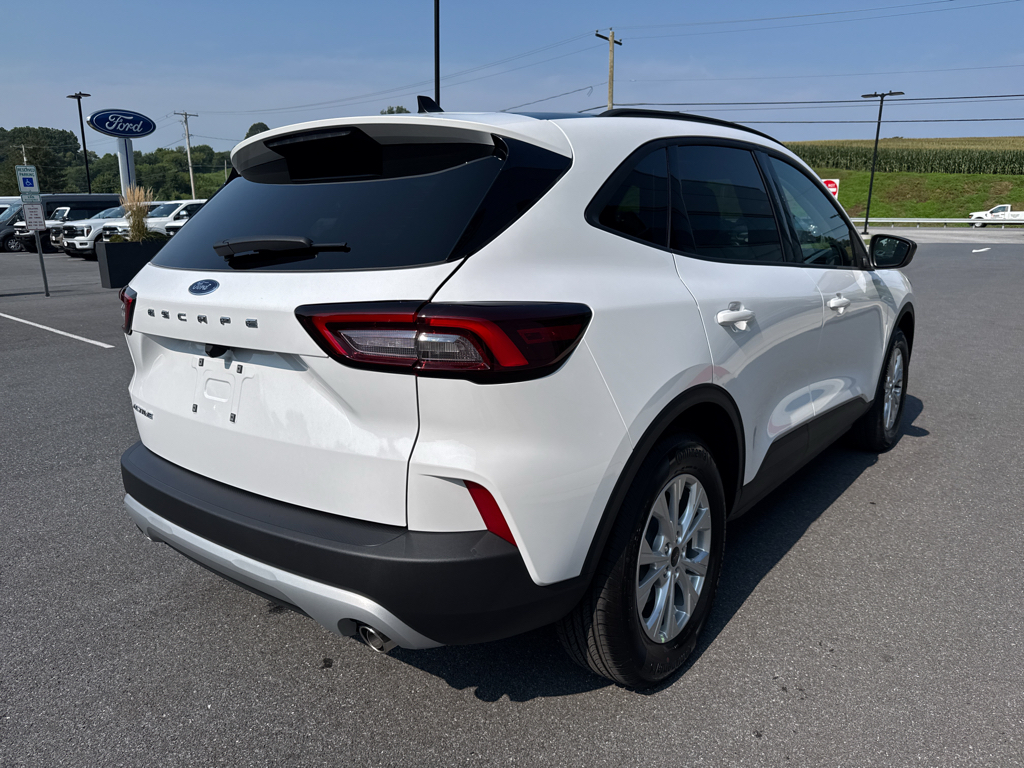 2025 Ford Escape Active photo 7