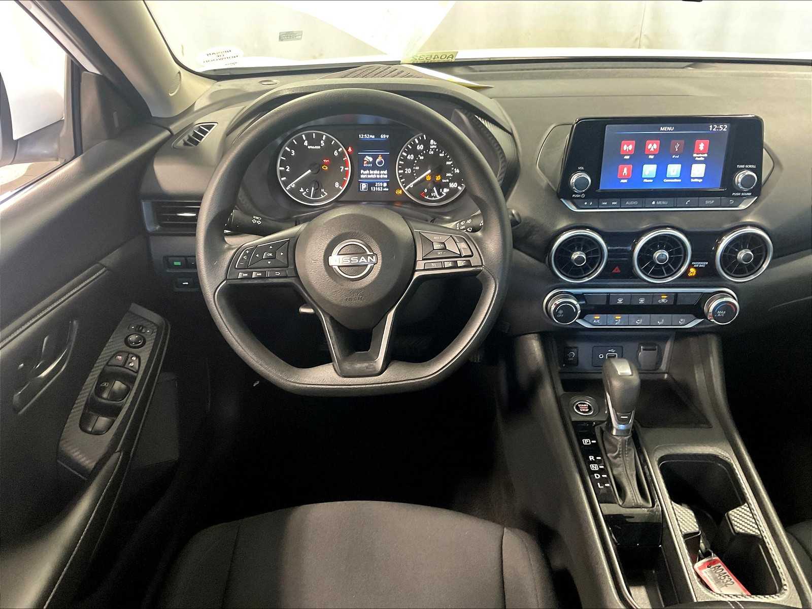 2024 Nissan Sentra S photo 17