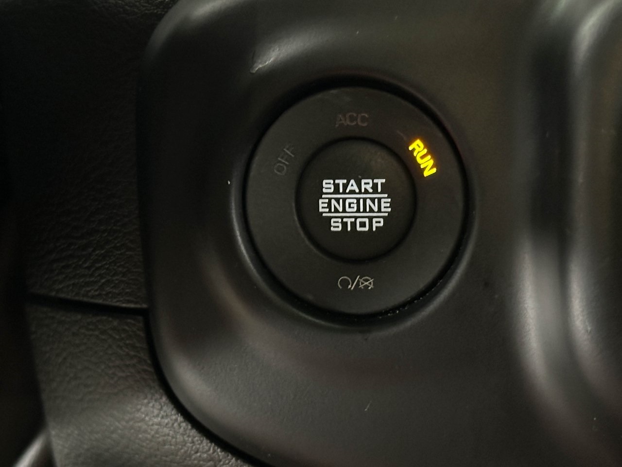 2022 Jeep Wrangler Rubicon photo 25