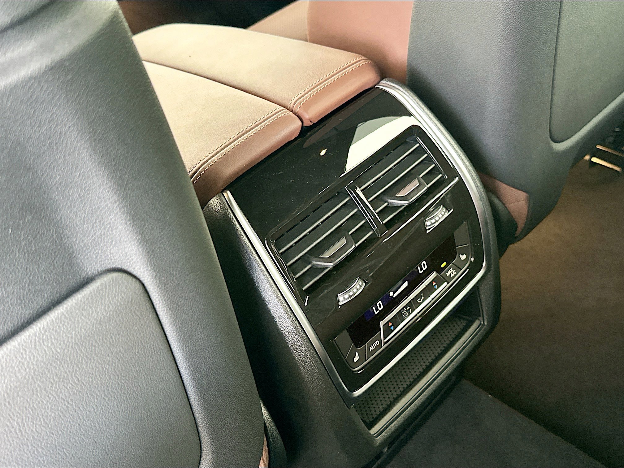 2026 Bmw X7 M60i photo 21