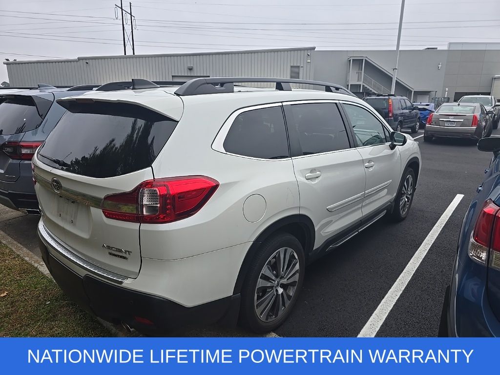 2022 Subaru Ascent Limited photo 3