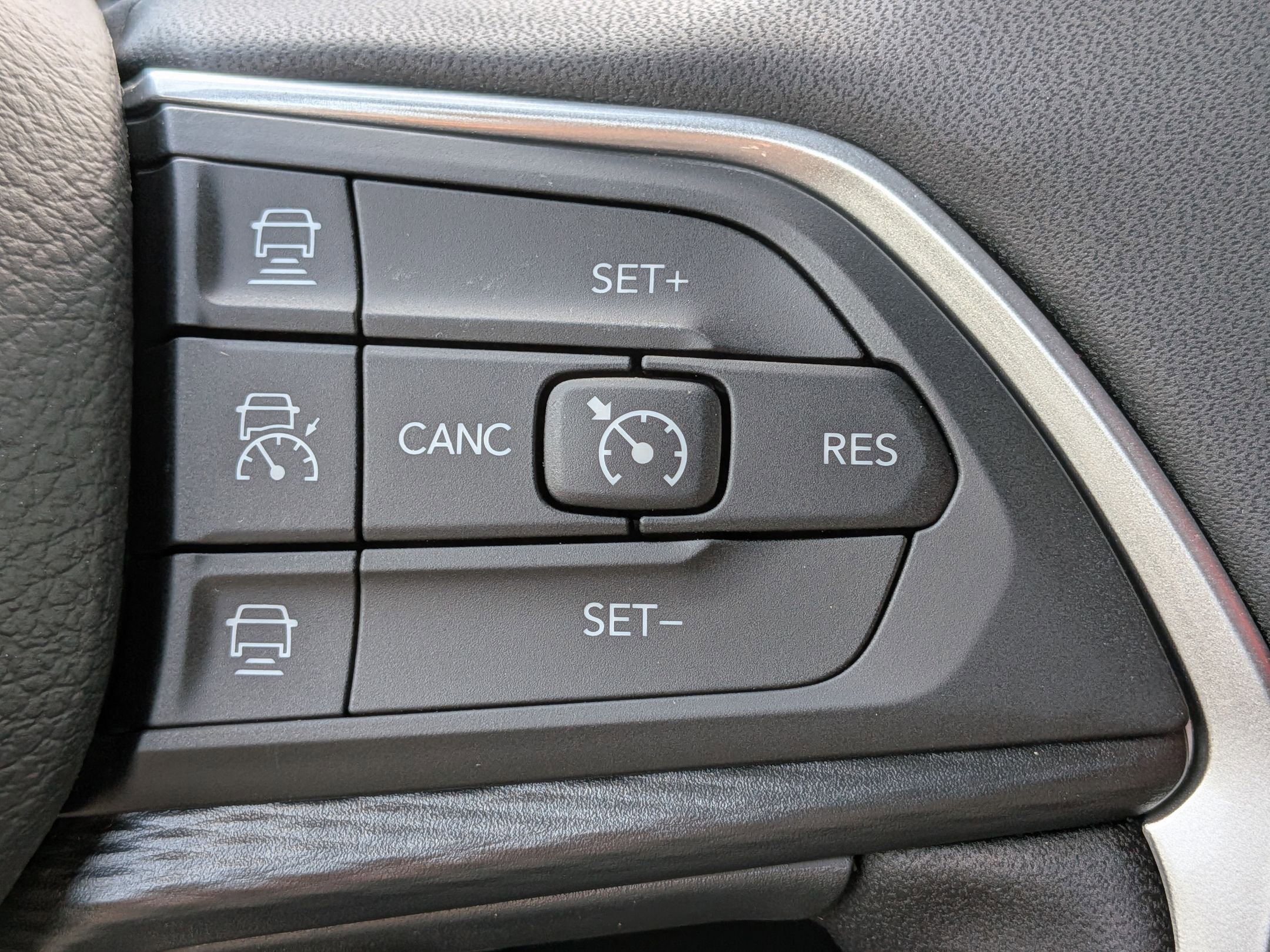 2025 Jeep Grand Cherokee Altitude X photo 10