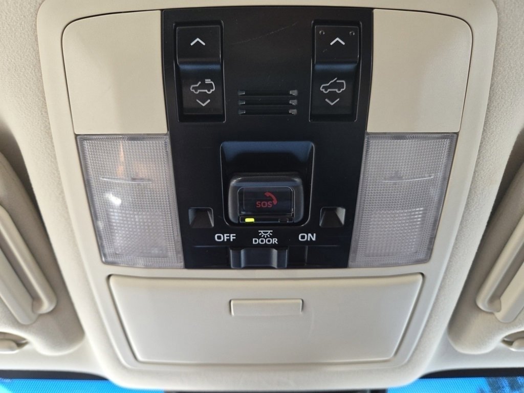 2023 Lexus GX 460 Premium photo 13