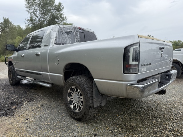 2006 Dodge Ram 3500 SLT photo 3