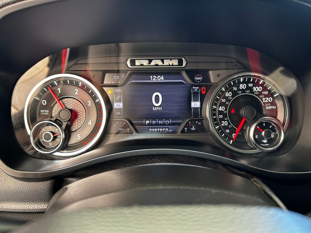 2019 Ram 3500 Laramie photo 16