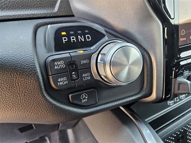 2026 Ram 1500 Laramie photo 12