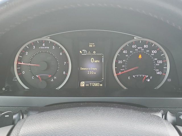 2016 Toyota Camry SE photo 22