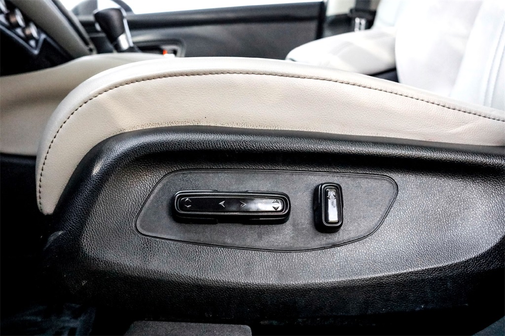 2024 Honda HR-V EX-L photo 10
