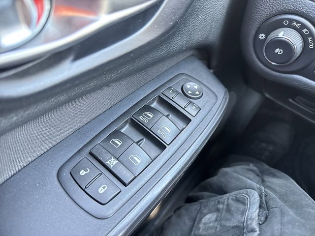 2016 Jeep Cherokee Latitude photo 23