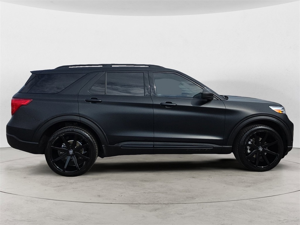 2020 Ford Explorer XLT photo 5