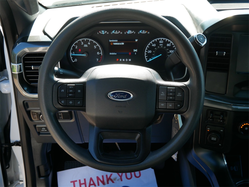 2022 Ford F-150 XL photo 13