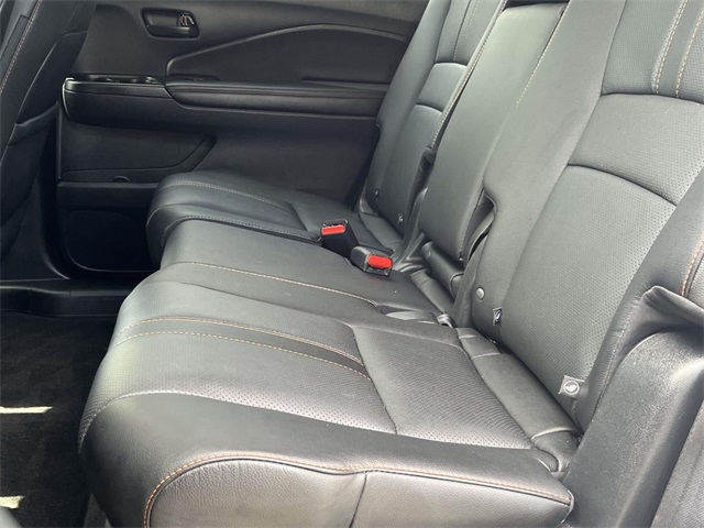 2022 Honda Pilot TrailSport photo 16