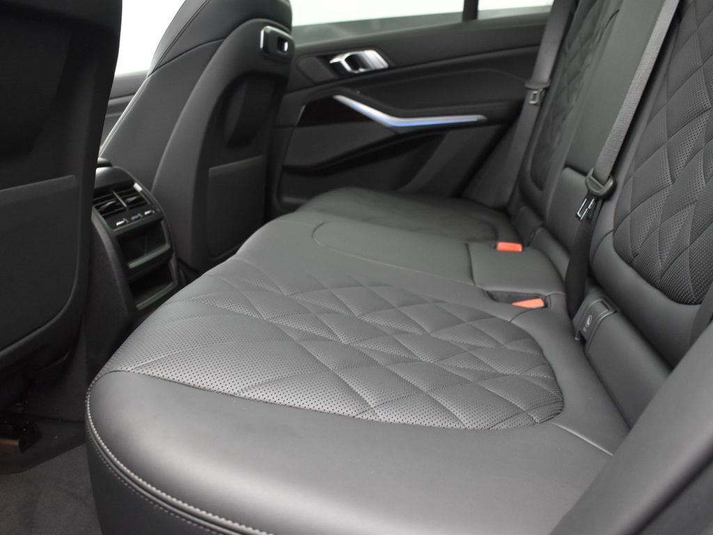 2026 Bmw X5 xDrive50e photo 15
