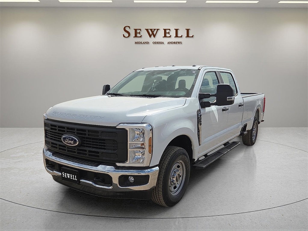 2025 Ford F-250 Super Duty XL's photo