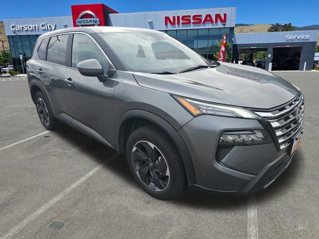 2024 Nissan Rogue SV photo 2