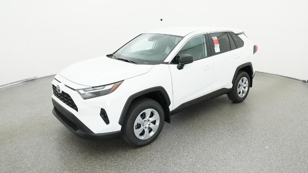 2025 Toyota RAV4 LE's photo