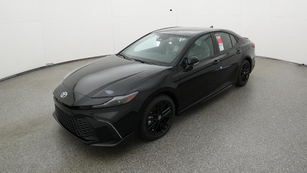 2026 Toyota Camry SE's photo