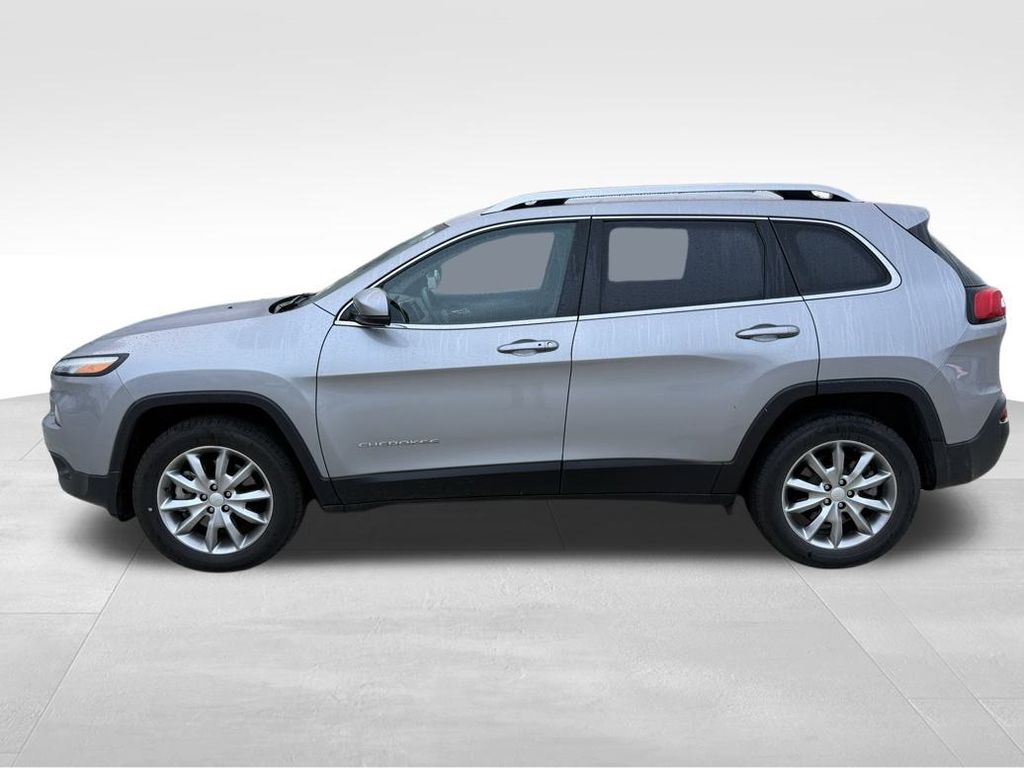 2017 Jeep Cherokee Limited photo 2