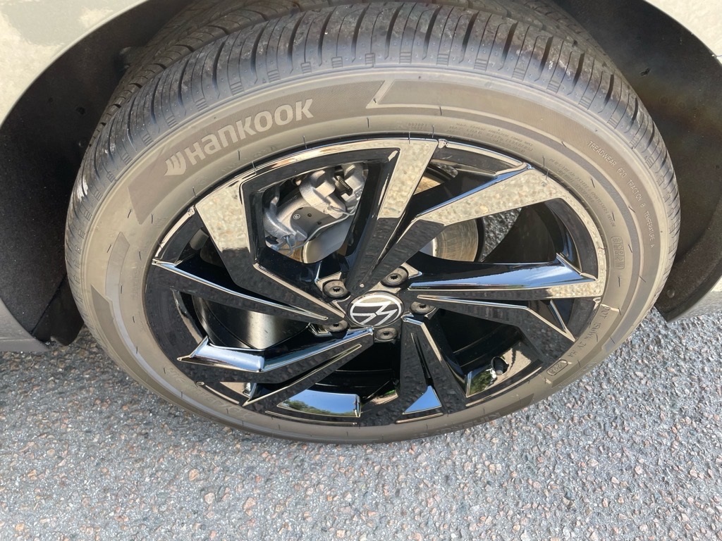 2026 Volkswagen Jetta SE photo 23