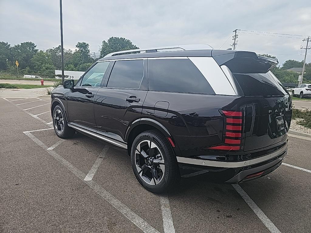 2026 Hyundai Palisade Limited photo 3