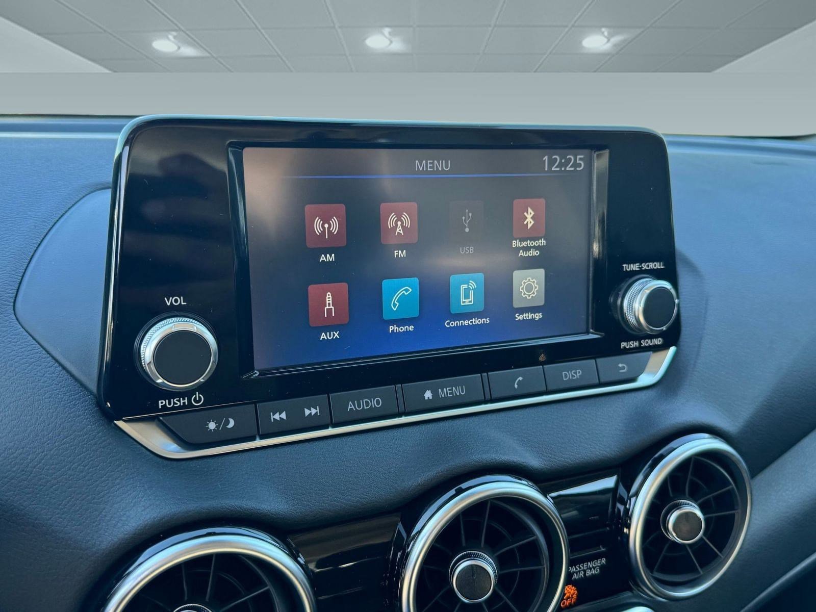 2025 Nissan Sentra S photo 16