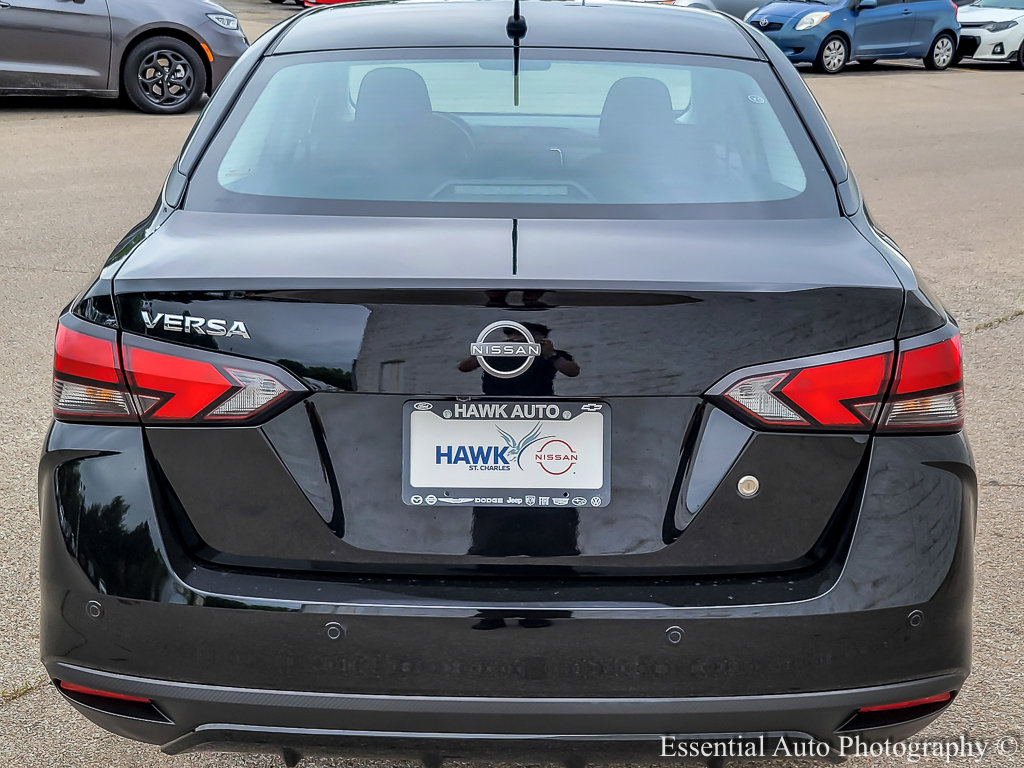 2025 Nissan Versa S photo 5