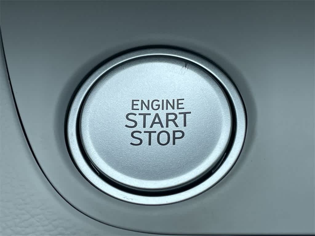 2024 Hyundai Elantra Limited photo 20