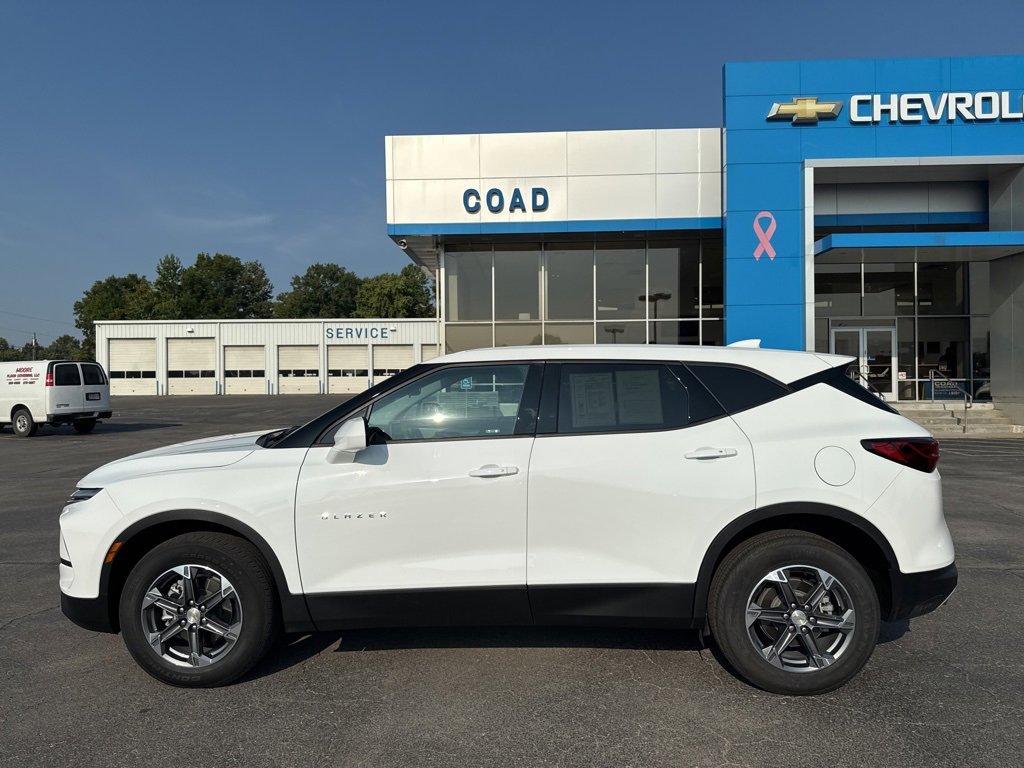 2025 Chevrolet Blazer 2LT photo 6