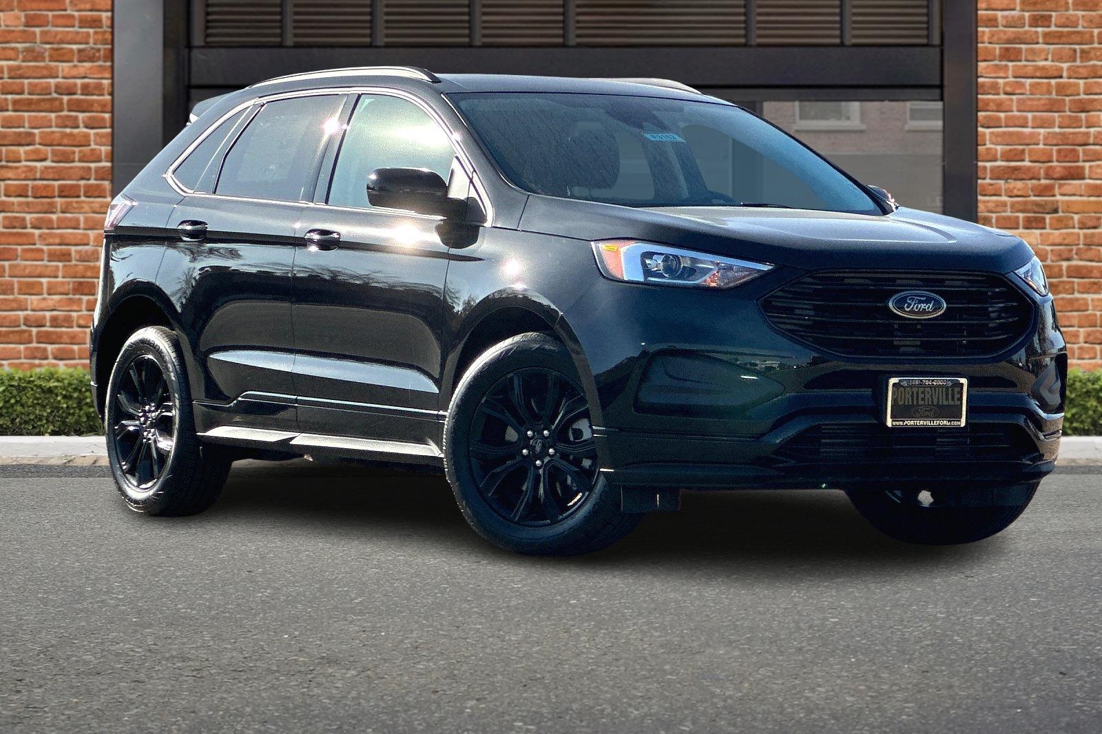2024 Ford Edge SE photo 2