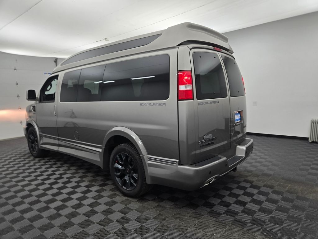 2023 Gmc Savana 2500 Cargo photo 8