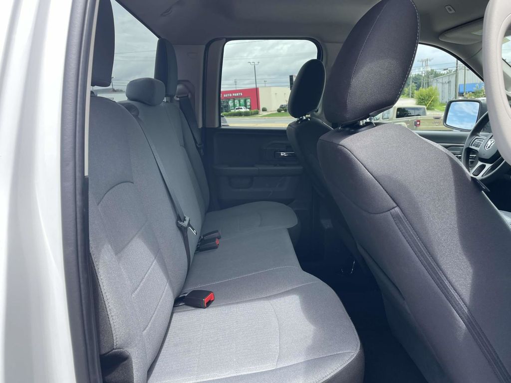2024 Ram 1500 Classic SLT photo 16