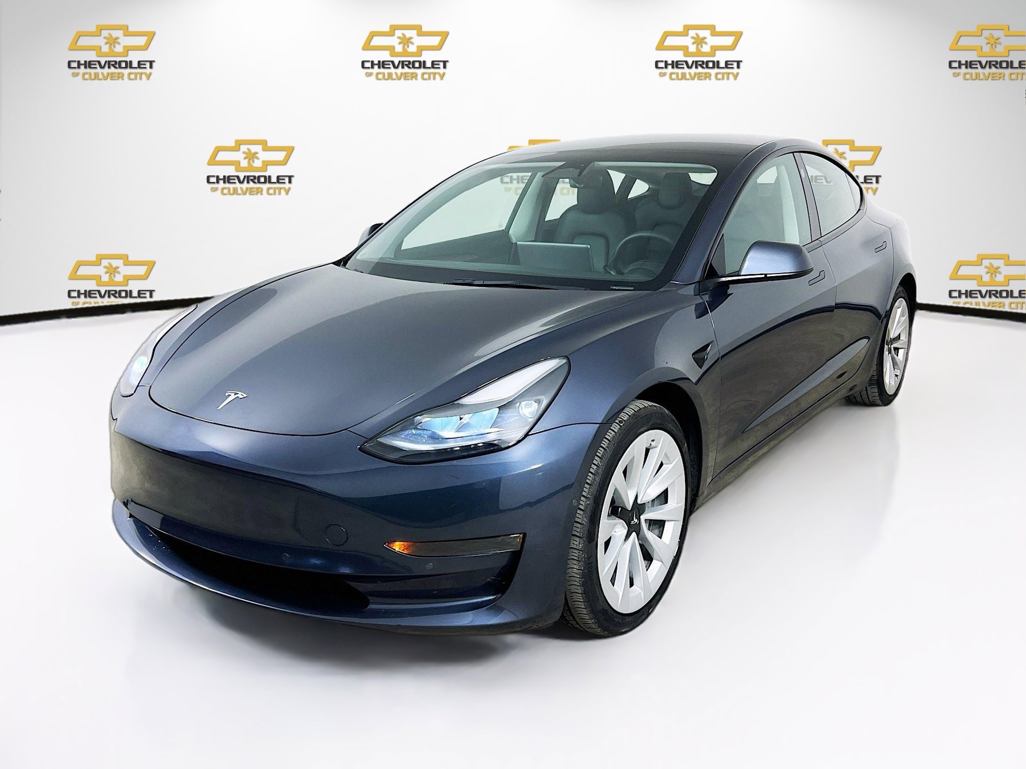 2022 Tesla Model 3 photo 3