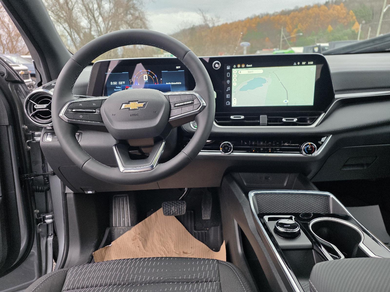 2026 Chevrolet Equinox LT photo 4