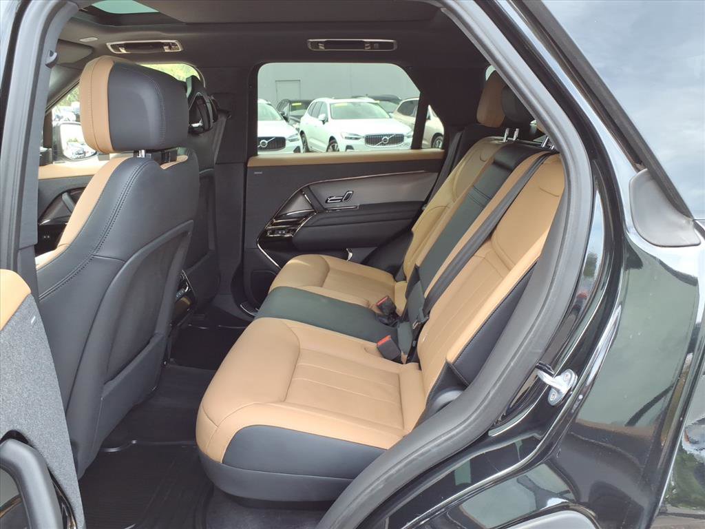 2023 Land Rover Range Rover Sport SE photo 12