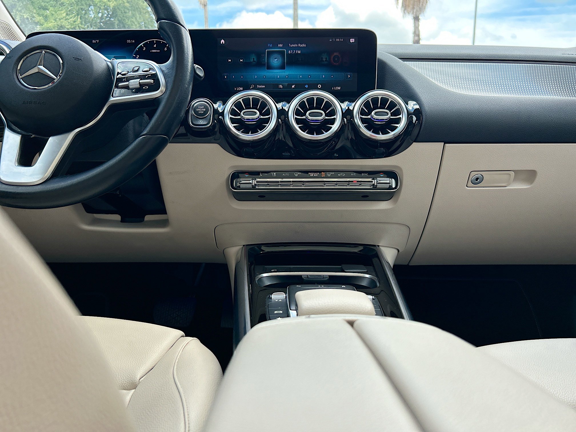 2021 Mercedes Benz GLA 250 photo 12