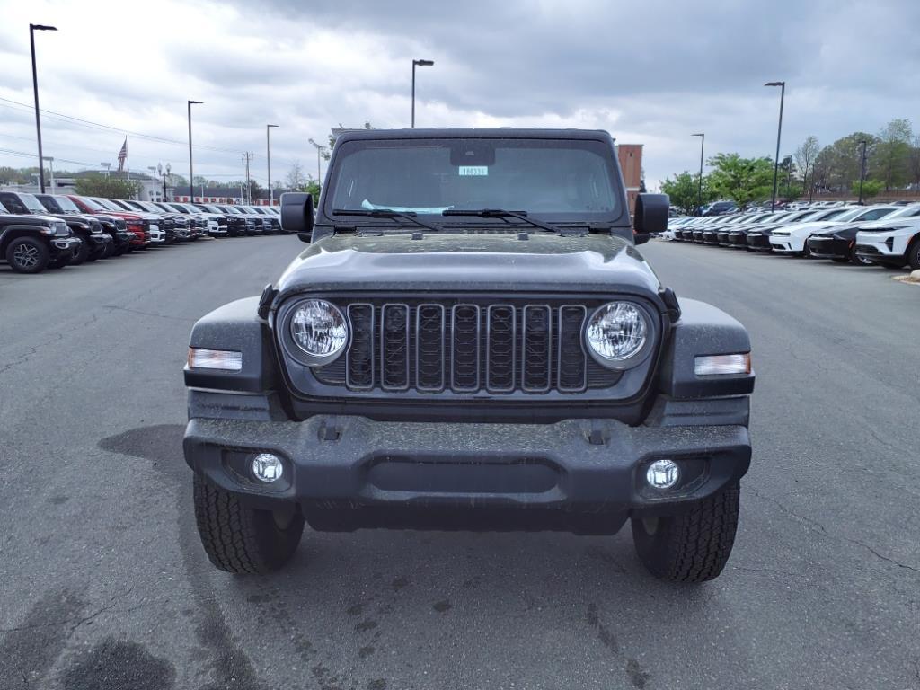 2025 Jeep Wrangler Sport S photo 3