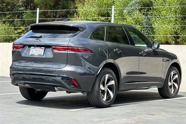 2024 Jaguar F-PACE P250 R-Dynamic S photo 4