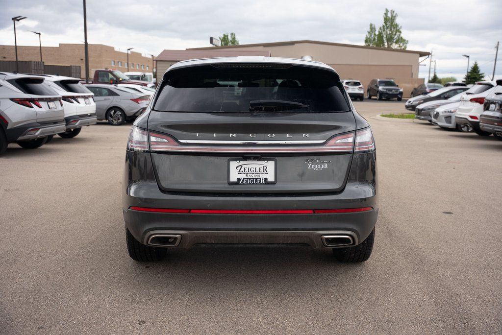 2019 Lincoln Nautilus Reserve photo 6