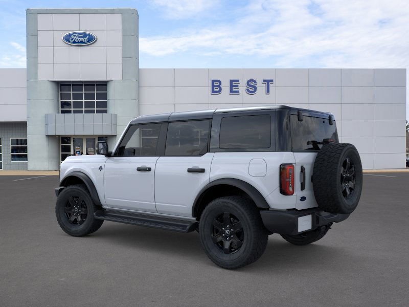 2025 Ford Bronco Outer Banks photo 4