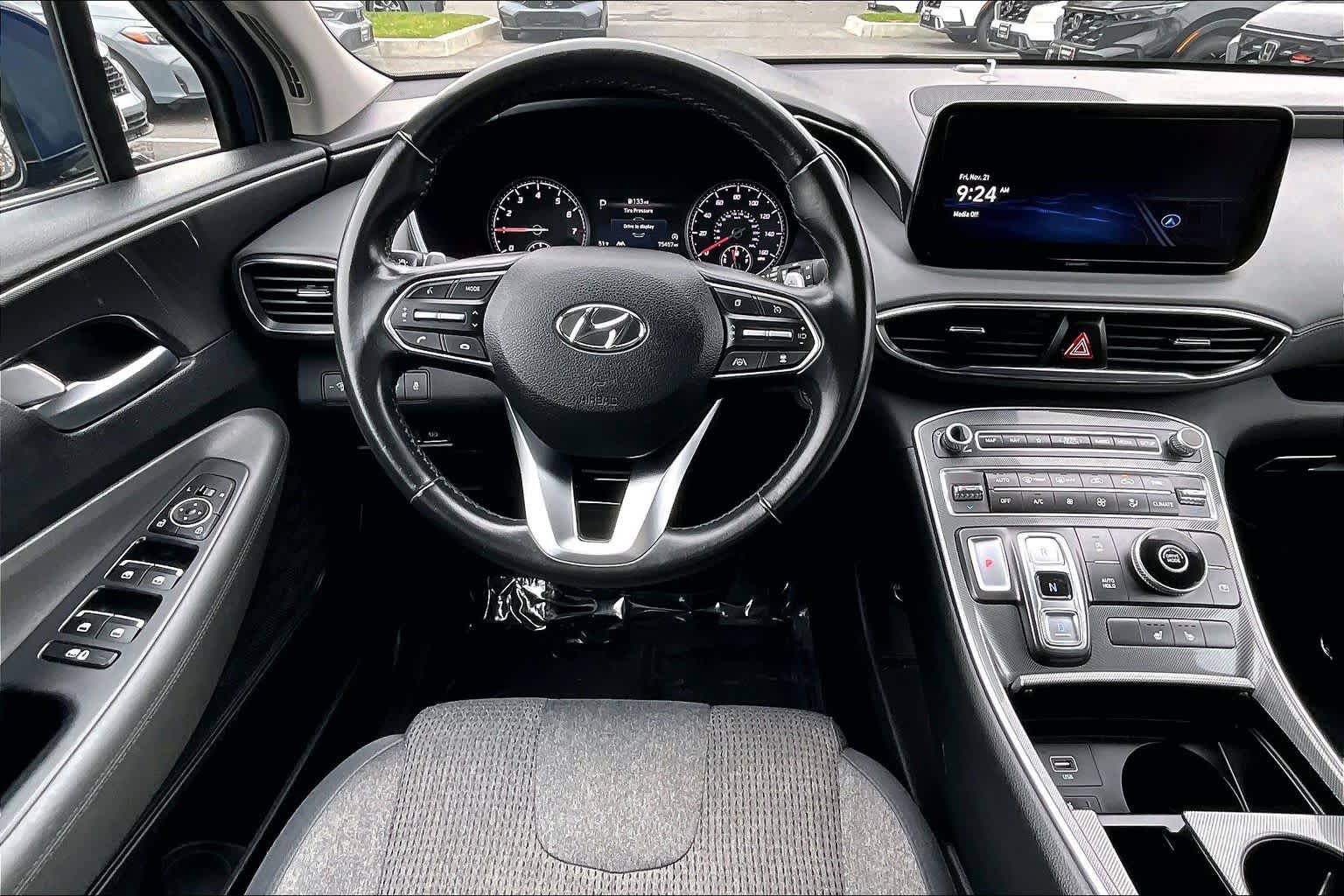 2023 Hyundai Santa Fe SEL photo 4