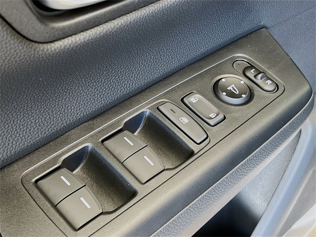 2026 Honda CR-V Hybrid Sport-L photo 17