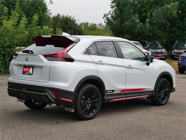 2024 Mitsubishi Eclipse Cross Ralliart photo 3