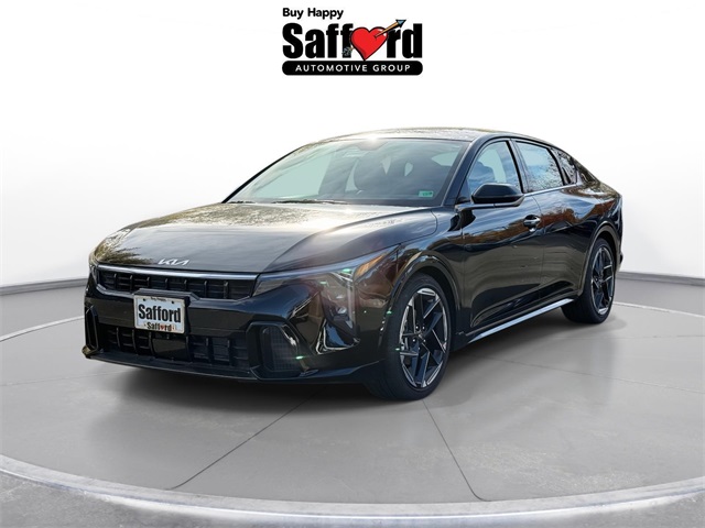 2025 Kia K4 GT-Line's photo