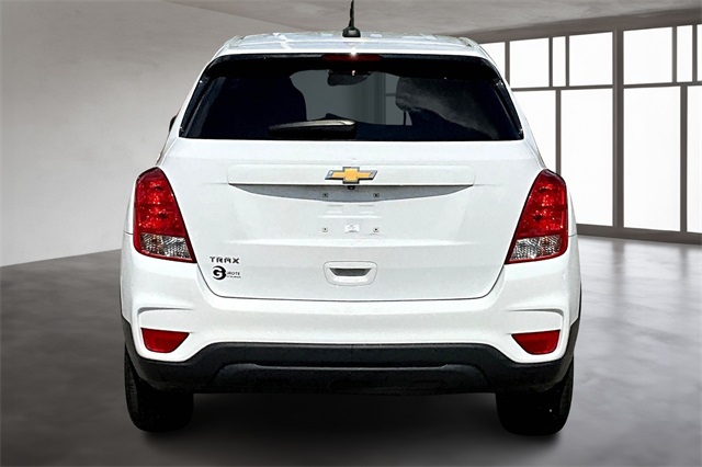 2020 Chevrolet Trax LS photo 5