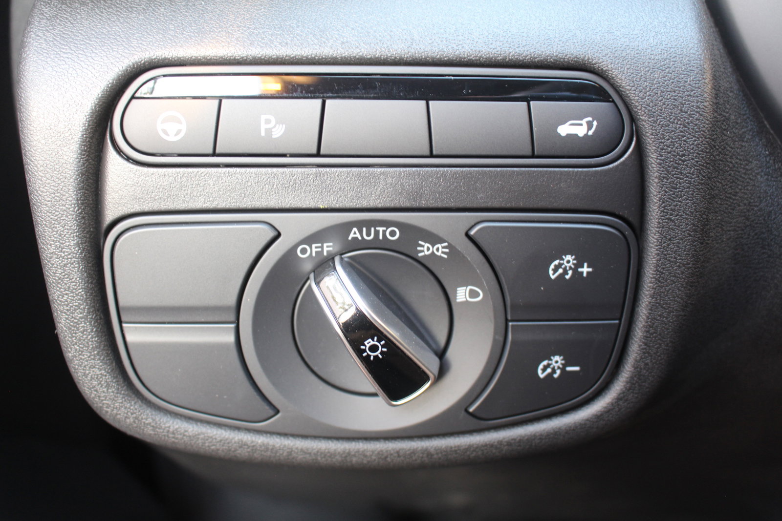 2025 Infiniti QX50 Luxe photo 17