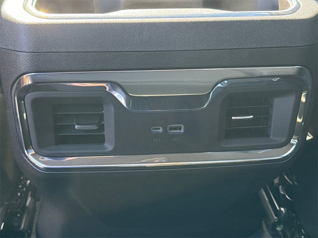 2026 GMC SIERRA - Image 30