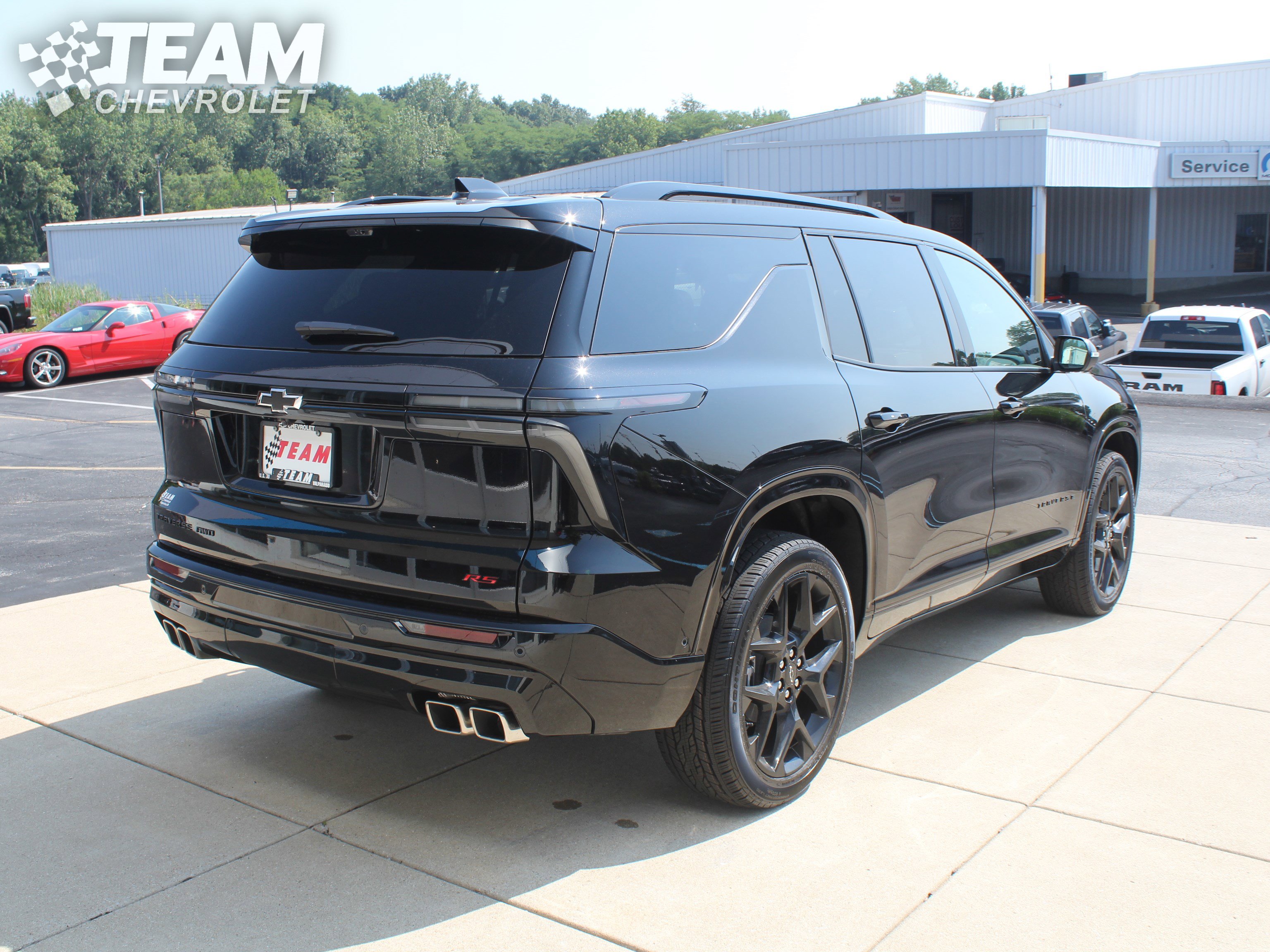 2026 Chevrolet Traverse RS photo 4