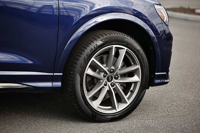 2025 Audi Q3 Premium S line photo 4