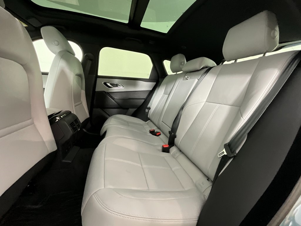 2026 Land Rover Range Rover Velar S photo 5