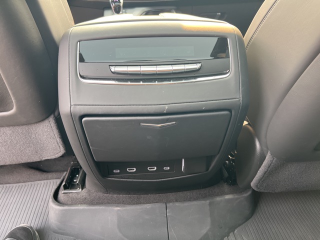2024 Cadillac Escalade V-Series photo 12